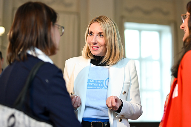 2024 03 06stmuk1420 72dpi HP